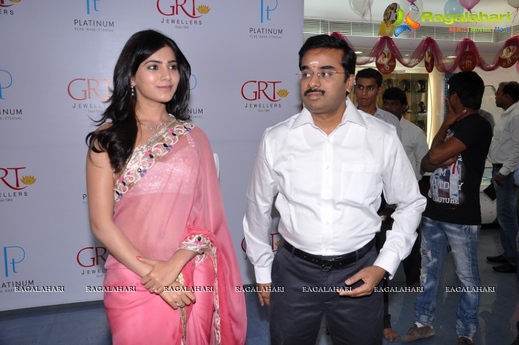 Samantha unveils Platinum Jewellery Collection at GRT Jewellers, Hyderabad