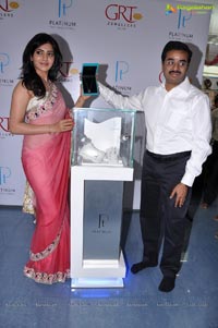 Samantha inaugurates Platinum Jewellery at GRT, Hyderabad