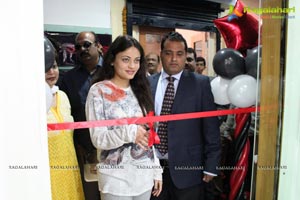 Sneha Ullal launches MAAC Animation Institute, Hyderabad