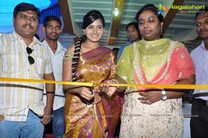 Tanusha launches Trendz Exhibition, Hyderabad