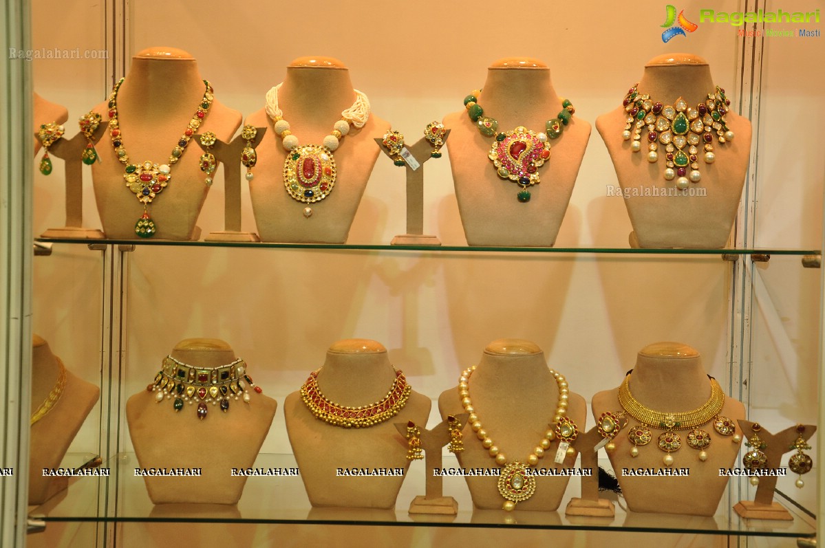 Upasana Kamineni inaugurates Jewellery Expo