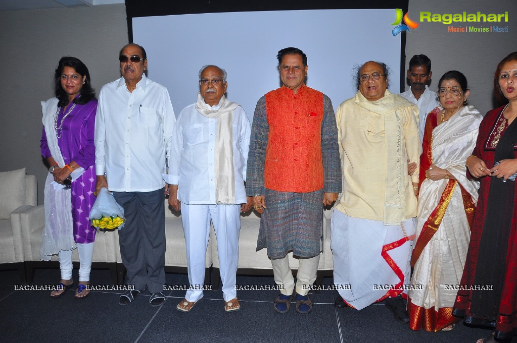 TSR Awards 2011-2012 Press Meet