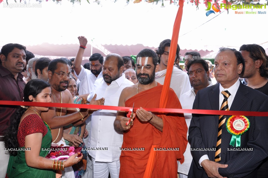 Chinna Jeeyar Swamy inaugurates Aditya Hospital at Uppal, Hyderabad