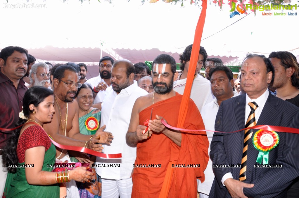 Chinna Jeeyar Swamy inaugurates Aditya Hospital at Uppal, Hyderabad