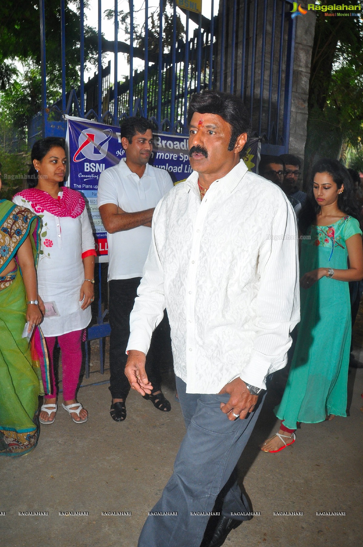 Balakrishna-Nagarjuna casts their votes at Filmnagar Club, Hyderabad	