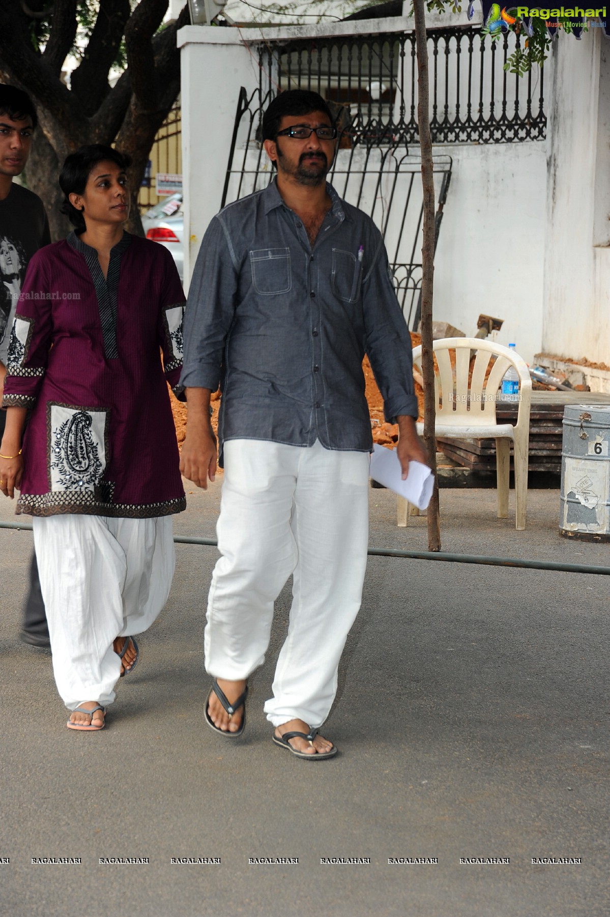 Chiranjeevi casts his vote at Jubilee Hills Club, Hyderabad