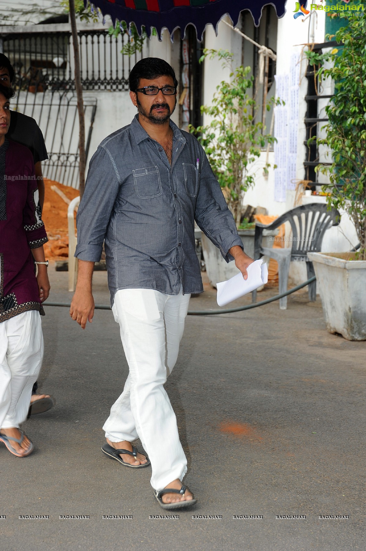 Chiranjeevi casts his vote at Jubilee Hills Club, Hyderabad