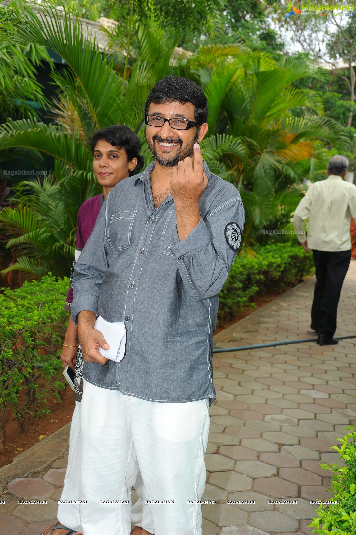 Chiranjeevi casts his vote at Jubilee Hills Club, Hyderabad