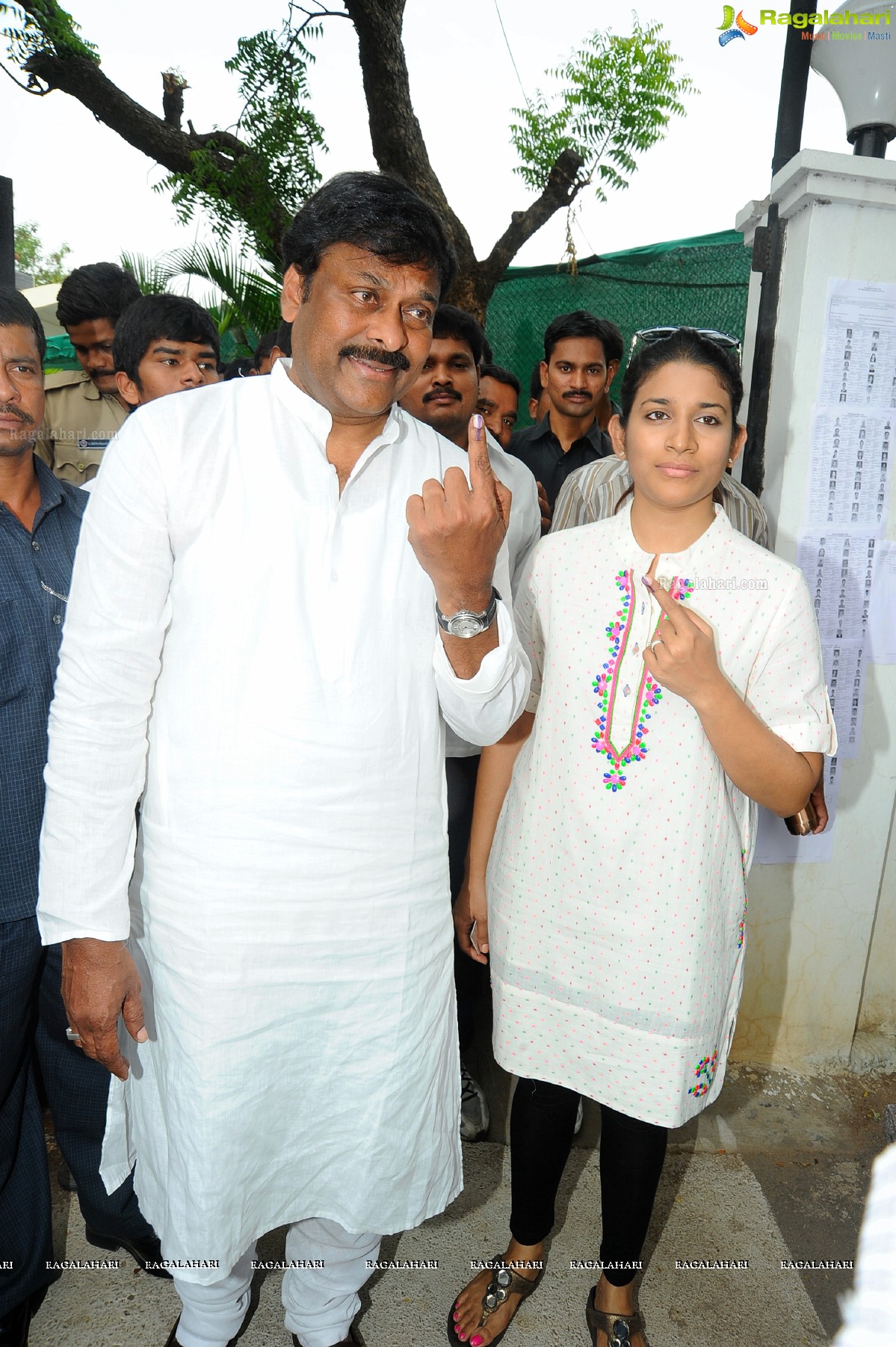 Chiranjeevi casts his vote at Jubilee Hills Club, Hyderabad