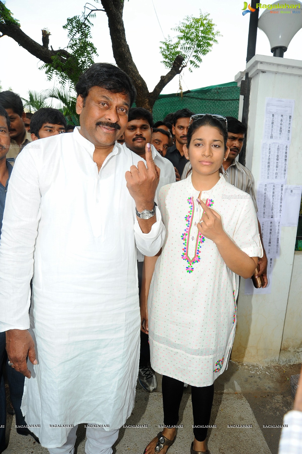 Chiranjeevi casts his vote at Jubilee Hills Club, Hyderabad