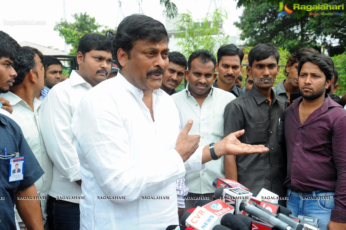 Chiranjeevi casts his vote at Jubilee Hills Club, Hyderabad