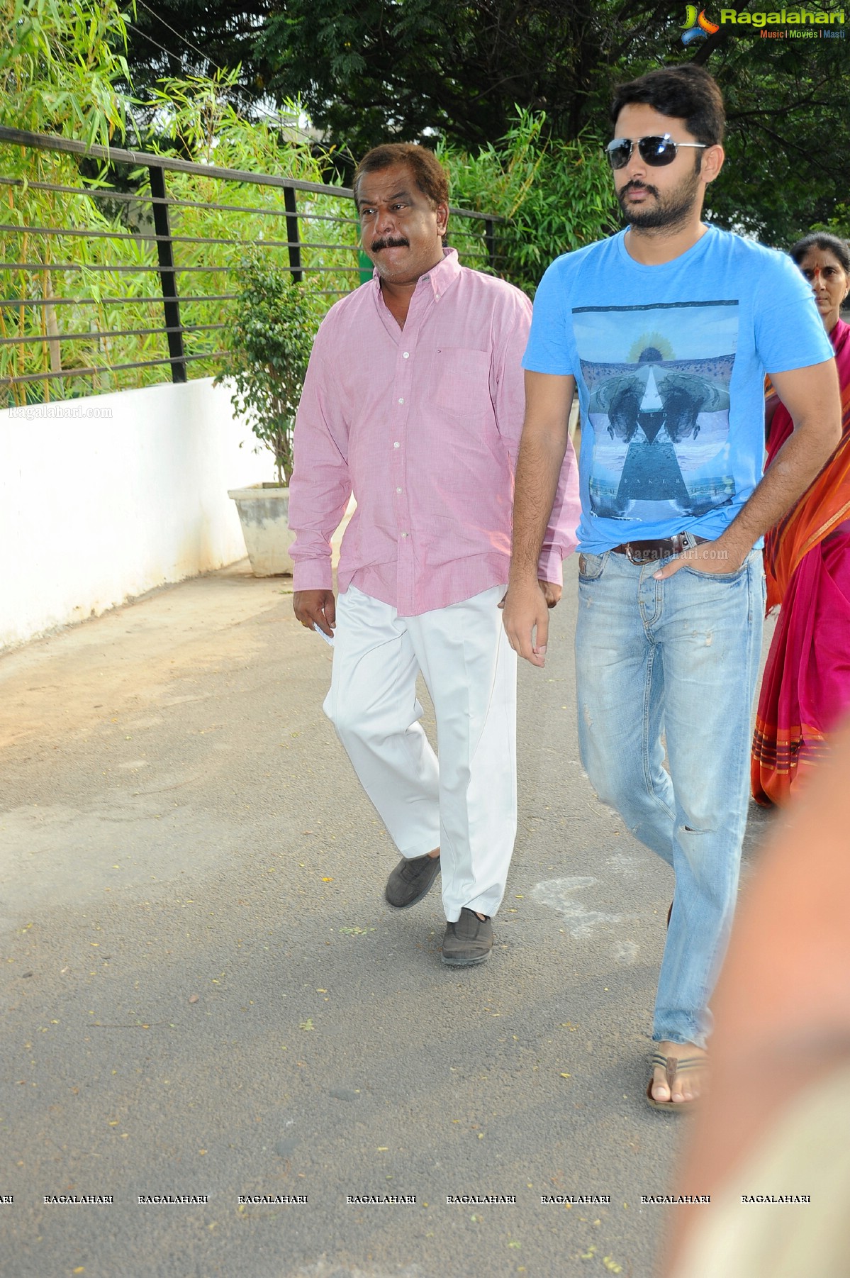 Chiranjeevi casts his vote at Jubilee Hills Club, Hyderabad