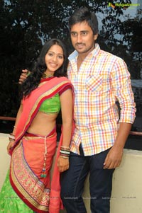 Toli Sandhya Velalo Press Meet