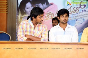 Toli Sandhya Velalo Press Meet