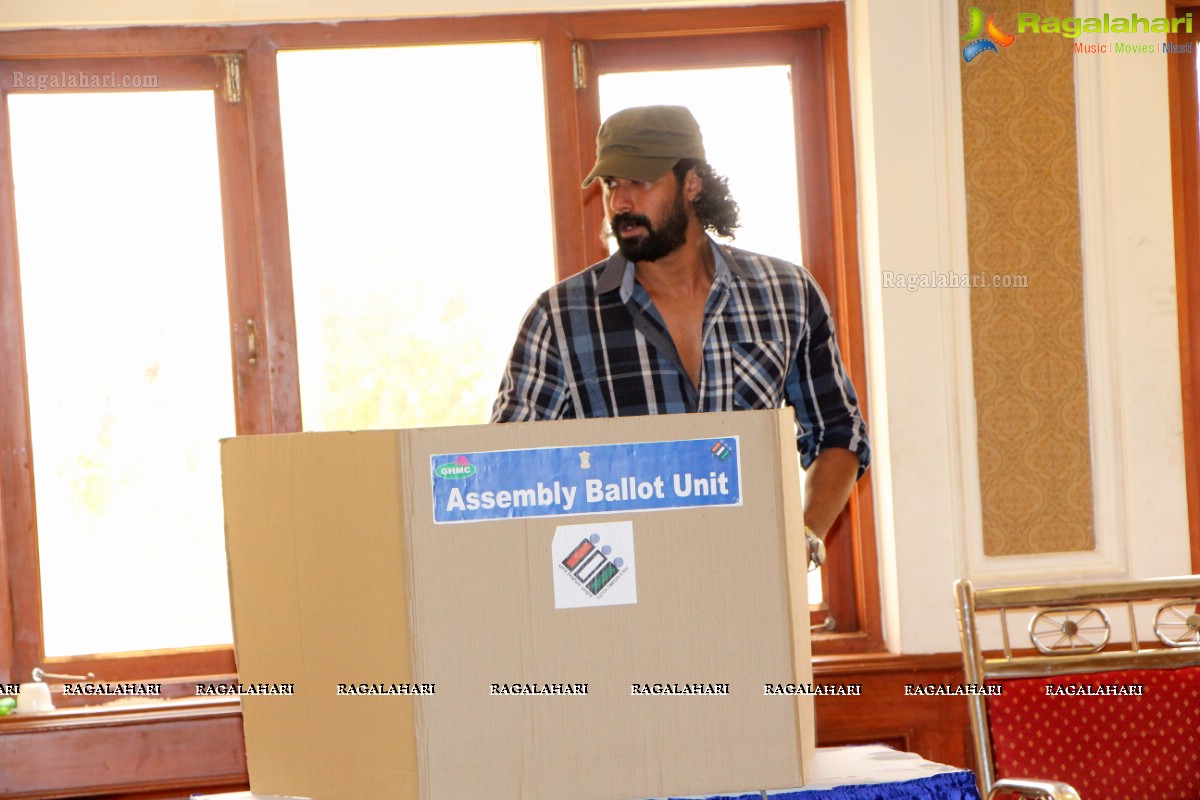 Tollywood Celebs cast their vote at FNCC, Hyderabad