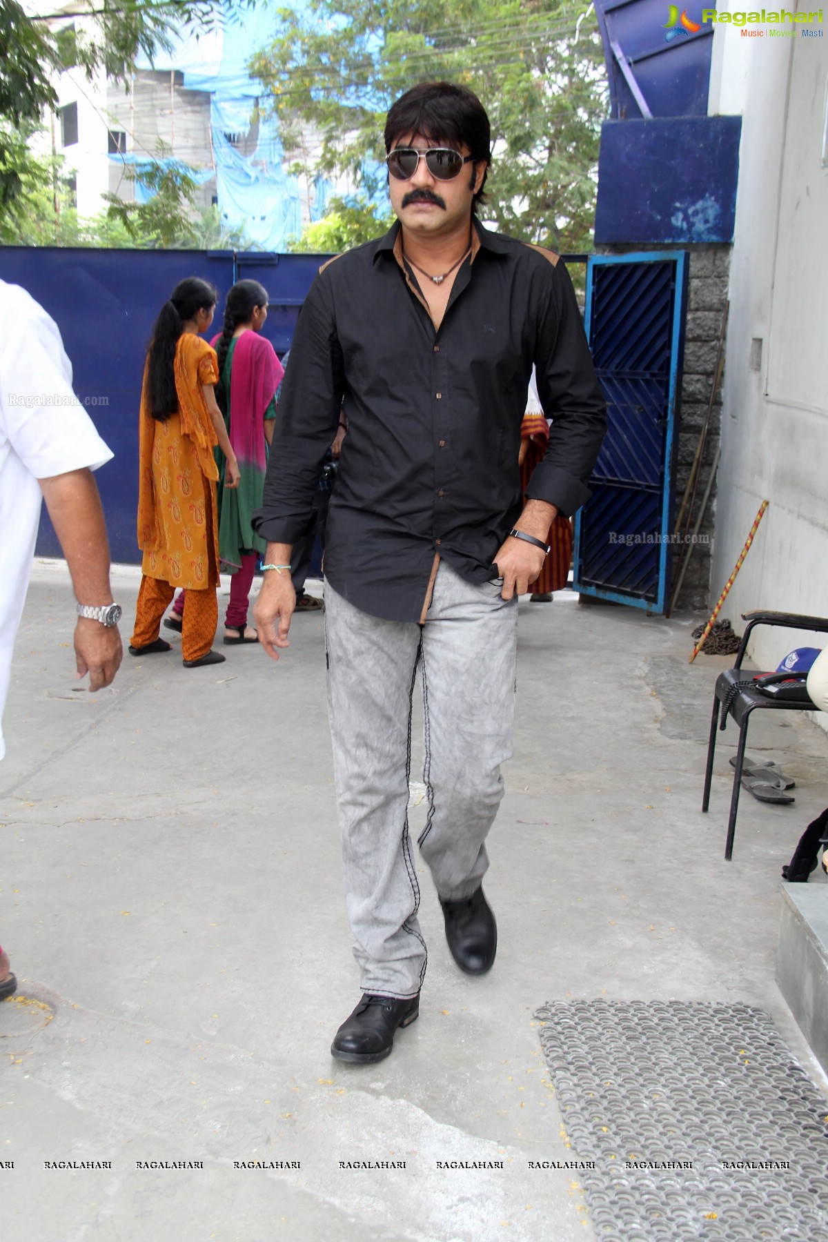 Tollywood Celebs cast their vote at Jubilee Hills Public School, Hyderabad