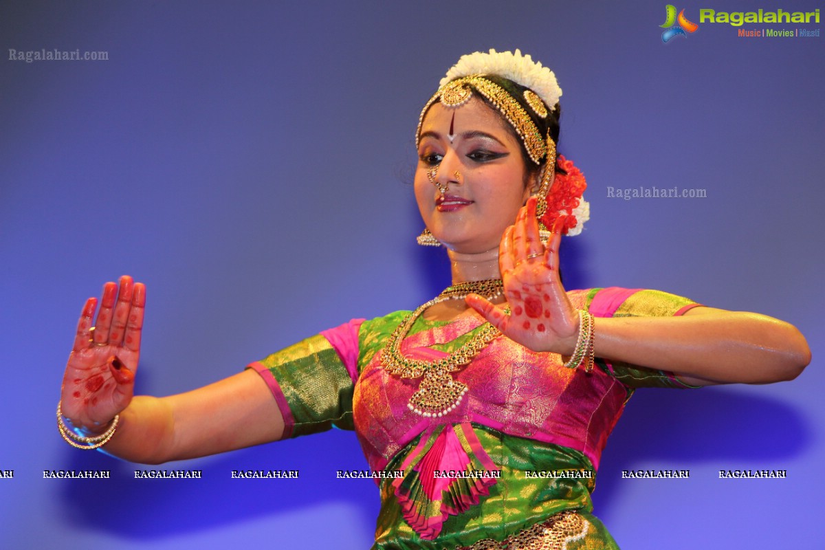 Kuchipudi Rangapravesam by Alekhya Kurra