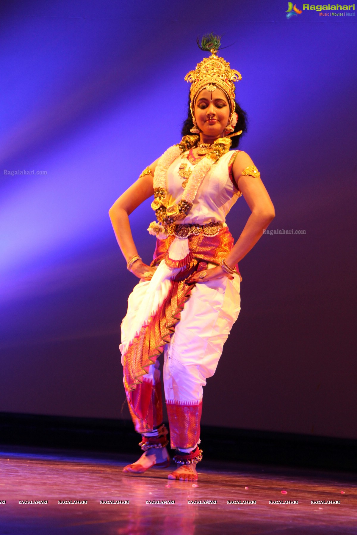 Kuchipudi Rangapravesam by Alekhya Kurra