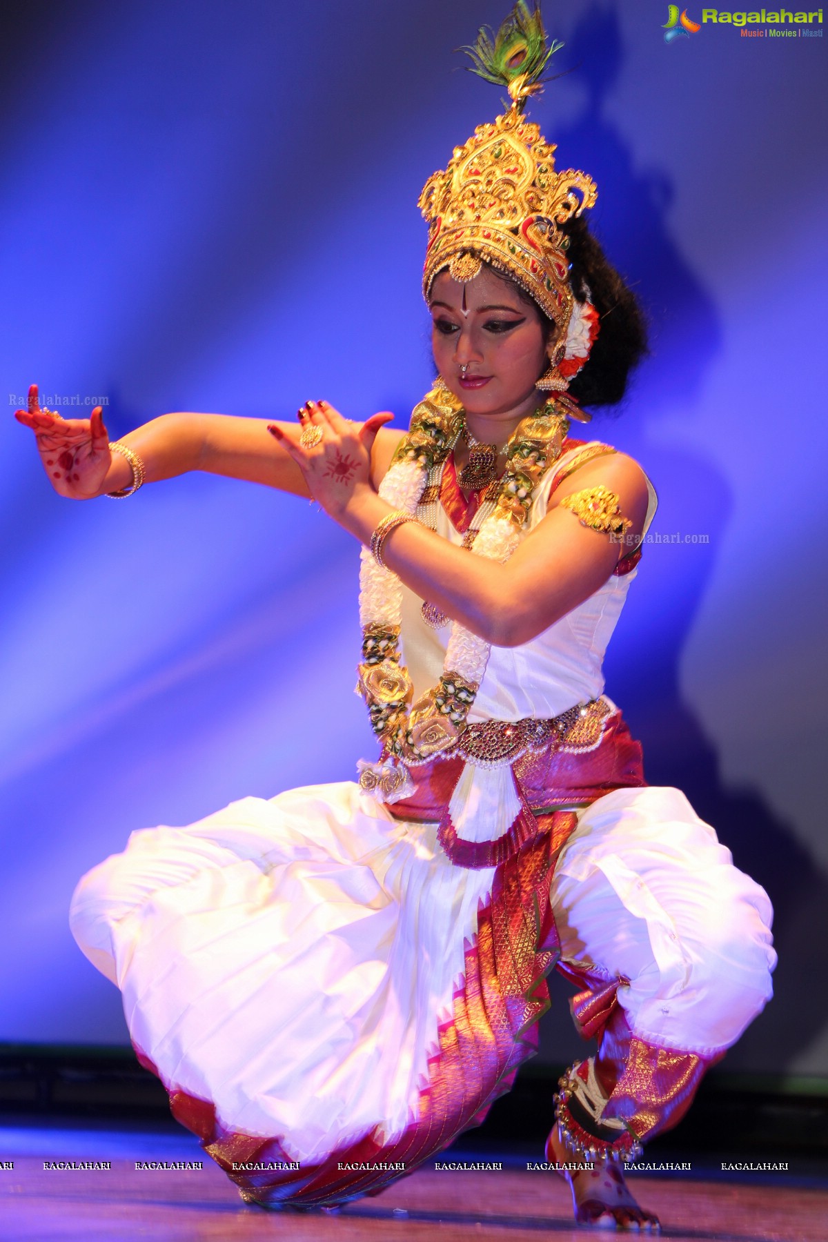 Kuchipudi Rangapravesam by Alekhya Kurra