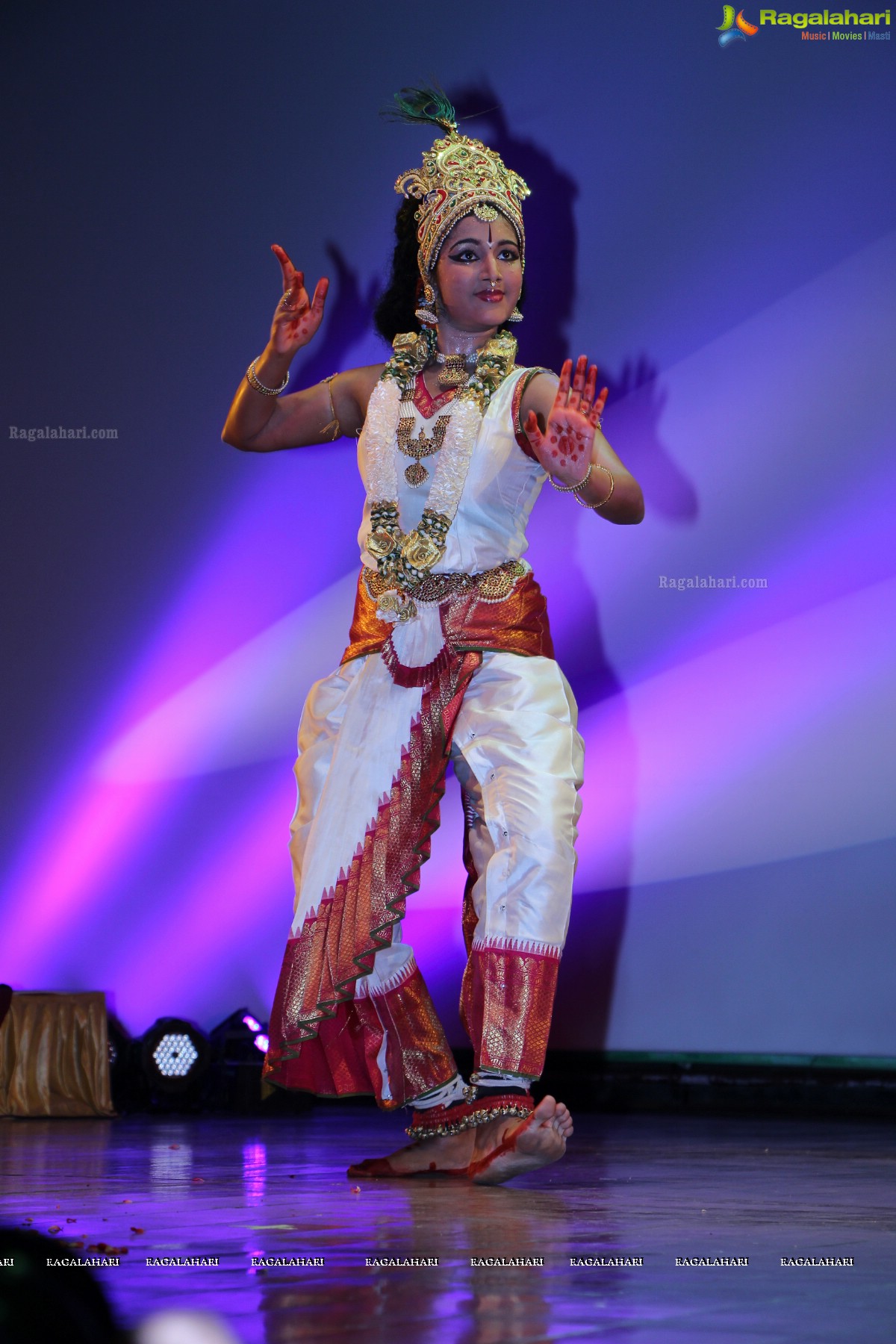 Kuchipudi Rangapravesam by Alekhya Kurra