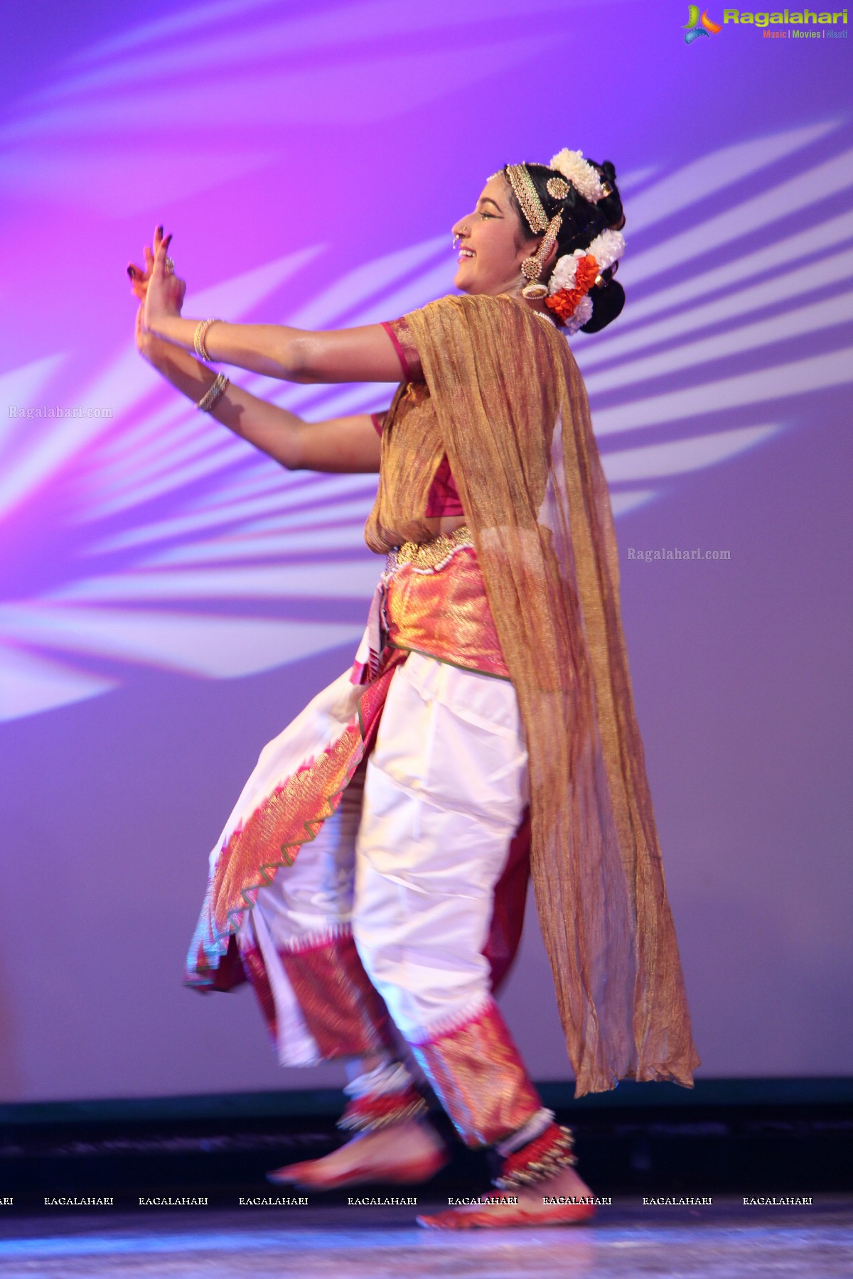 Kuchipudi Rangapravesam by Alekhya Kurra