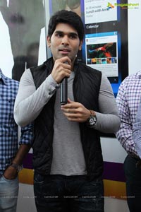 Allu Sirish Black Berry Z10 Lot Mobiles