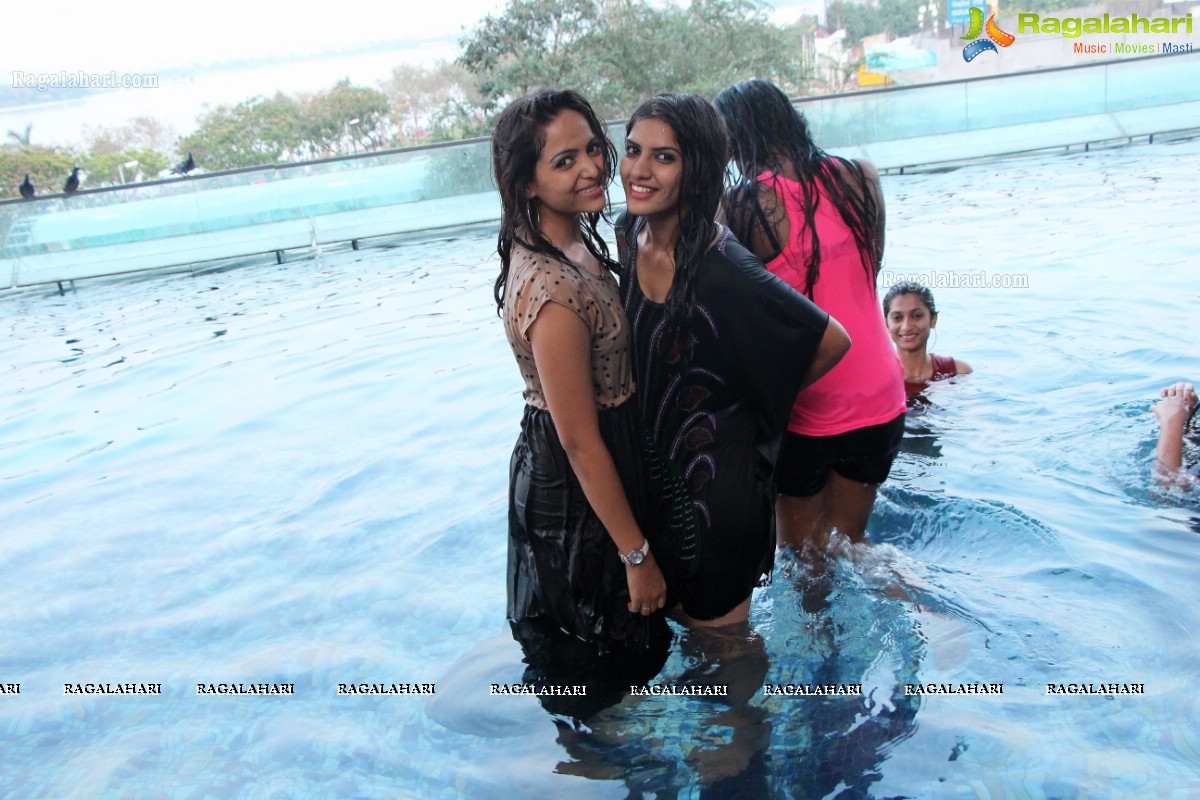 Aqua 3D Pool - The Park Hotels Hyderabad (April 6, 2014)