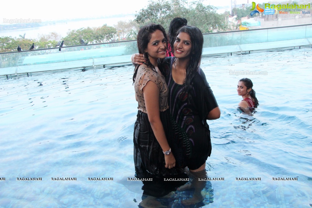 Aqua 3D Pool - The Park Hotels Hyderabad (April 6, 2014)