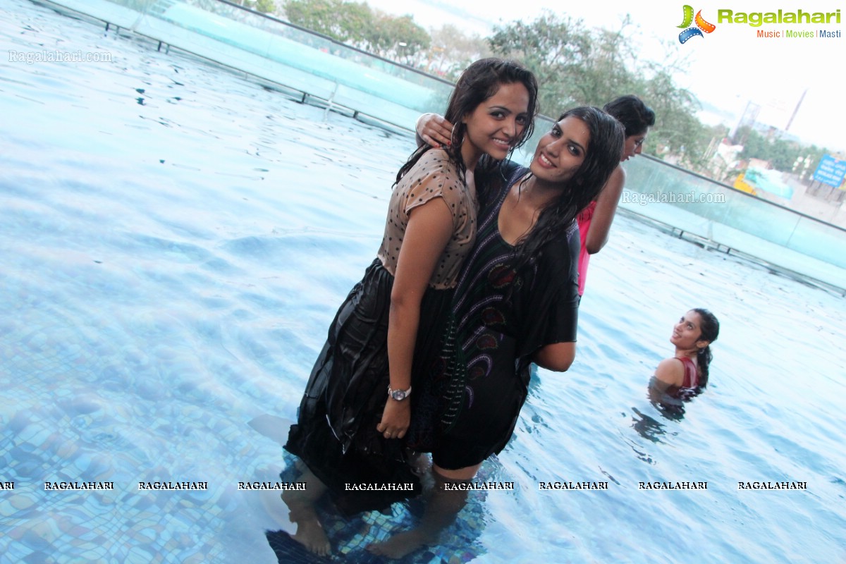 Aqua 3D Pool - The Park Hotels Hyderabad (April 6, 2014)