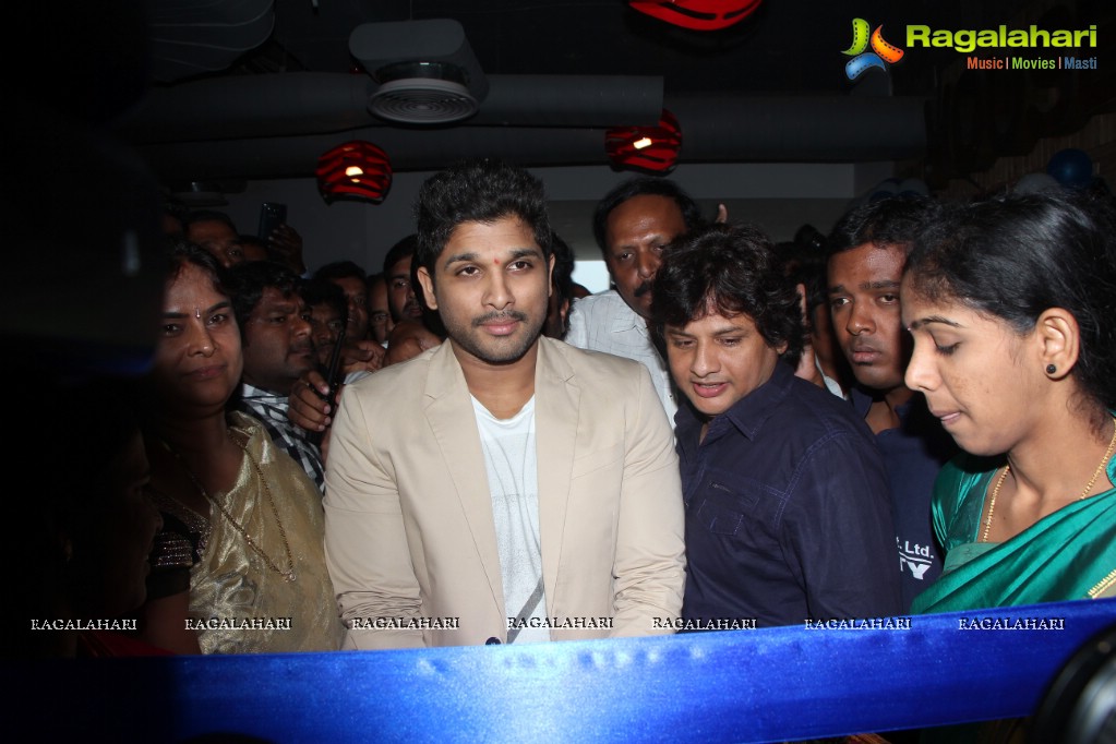 Allu Arjun launches Asian Cinemas Multiplex at Uppal, Hyderabad