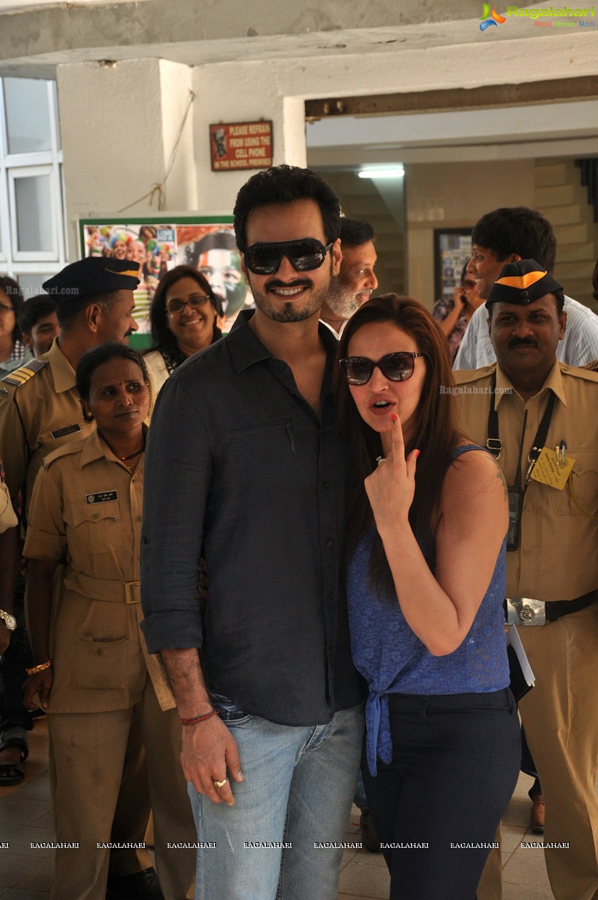 Bollywood Celebs at Lok Sabha Polls 2014