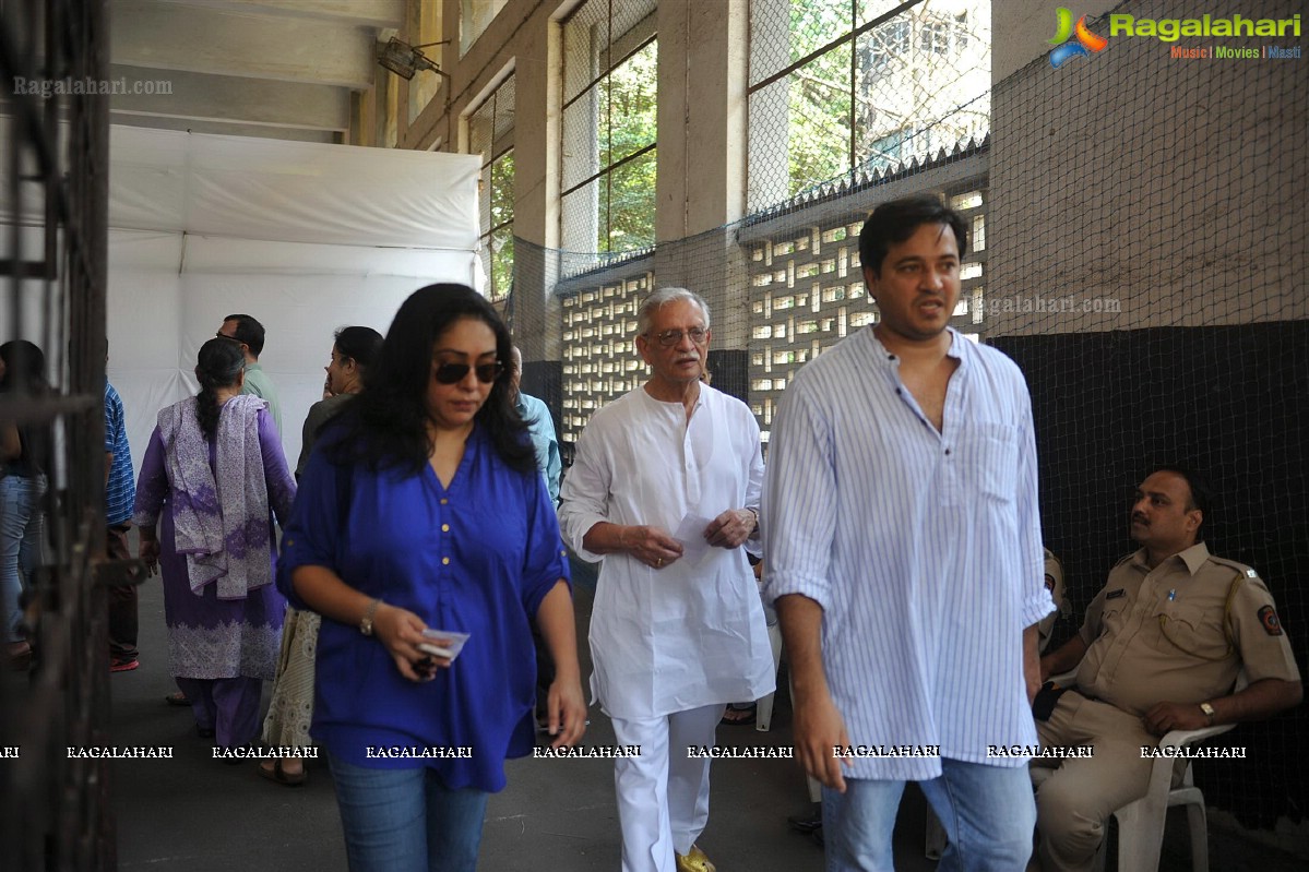 Bollywood Celebs at Lok Sabha Polls 2014