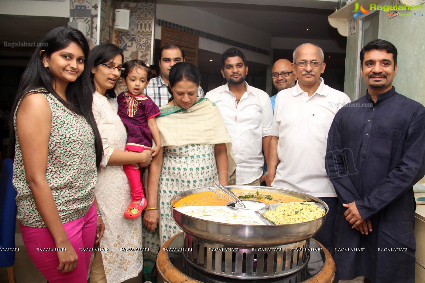 Hyderabad Foodies halt at Coastal Spice Kitchen, Hyderabad