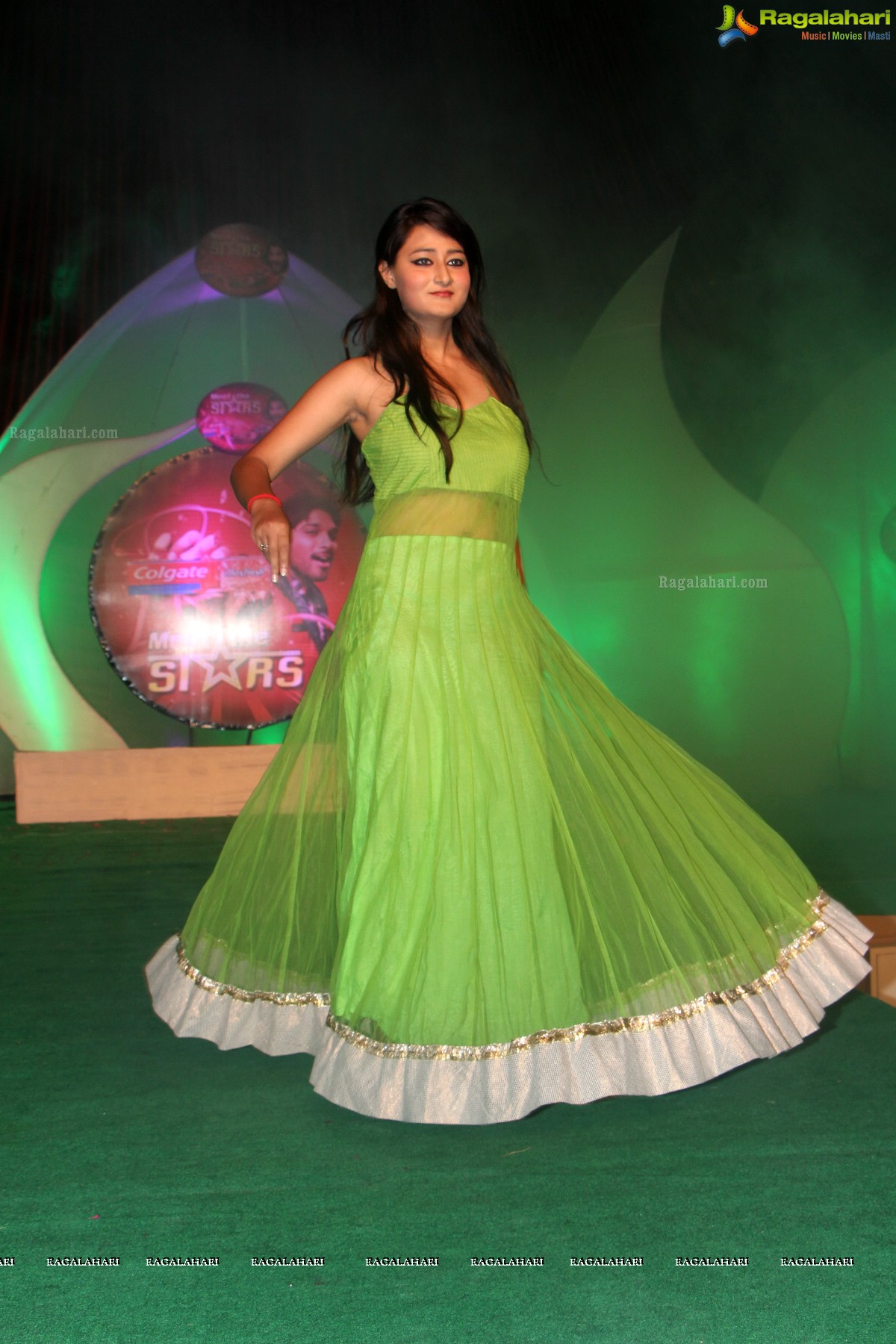 Colgate Fresh Meet The Stars Fashion Show, Hyderabad