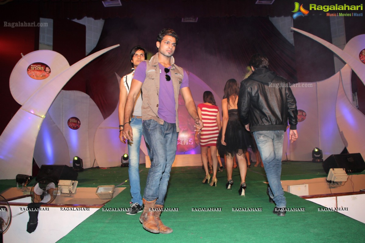 Colgate Fresh Meet The Stars Fashion Show, Hyderabad
