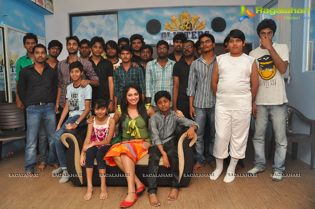 Haripriya visits Glitters Film Academy, Hyderabad