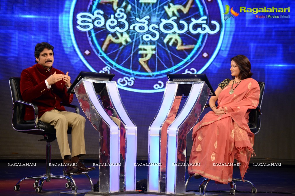 MAA TV 'Meelo Evaru Koteeswarudu' Launch