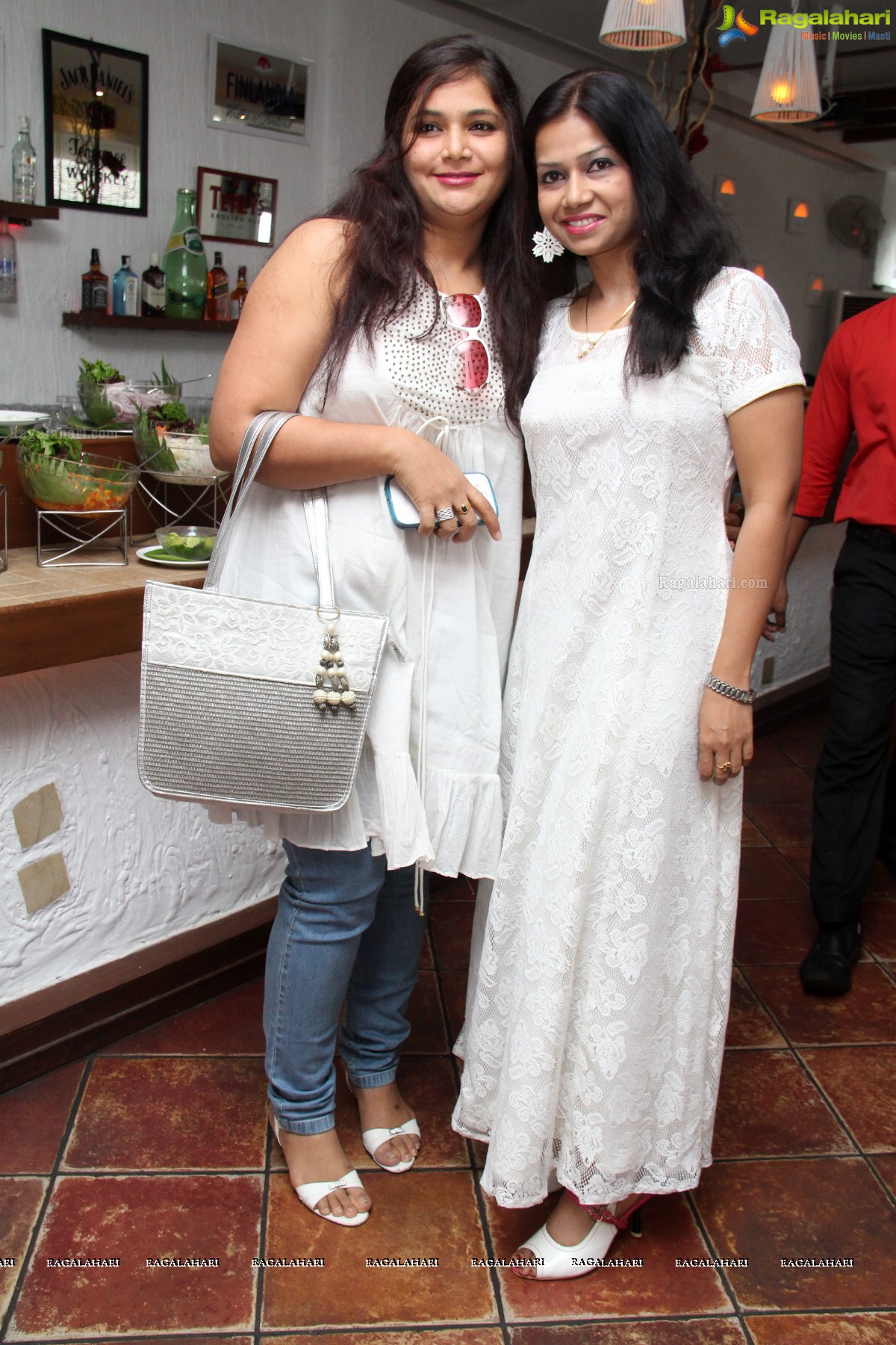 Quineenera Celebration - A Weekend Getaway Party by Ritu, Anu, Aakanksha and Archana