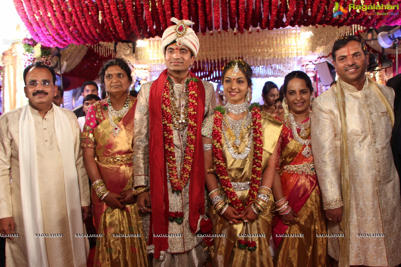 Pruthviraj Reddy-Madhuri Reddy Grand Wedding Ceremony