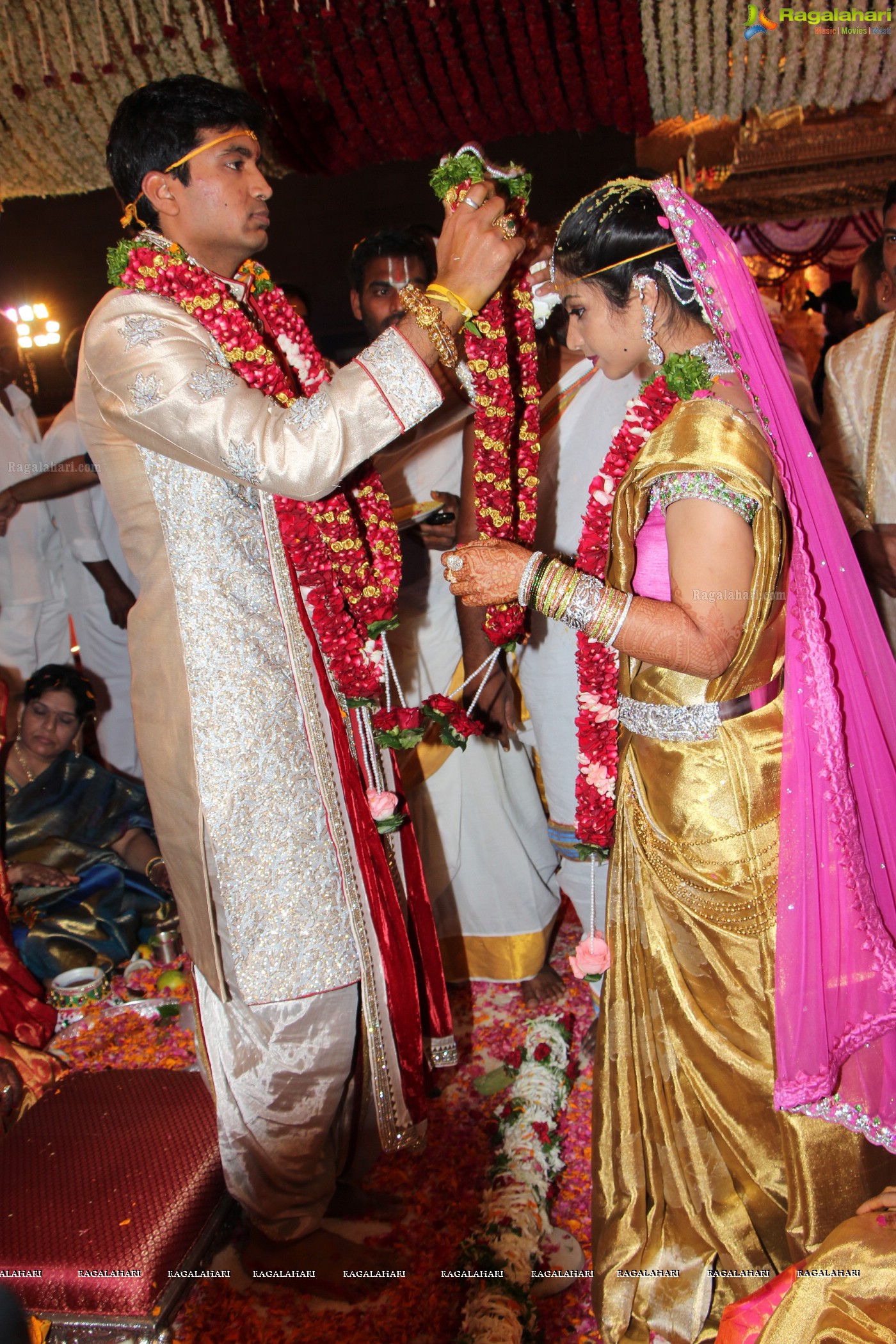 Pruthviraj Reddy-Madhuri Reddy Grand Wedding Ceremony