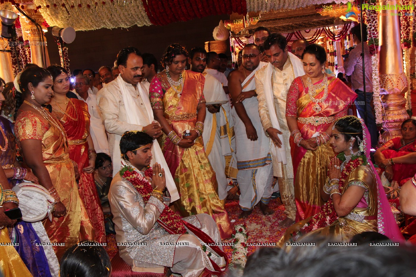 Pruthviraj Reddy-Madhuri Reddy Grand Wedding Ceremony