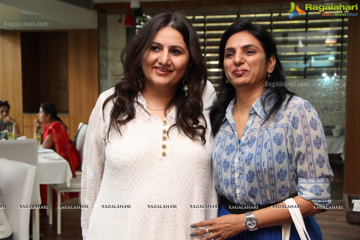 Sona Chatwani's Birthday Bash 2014