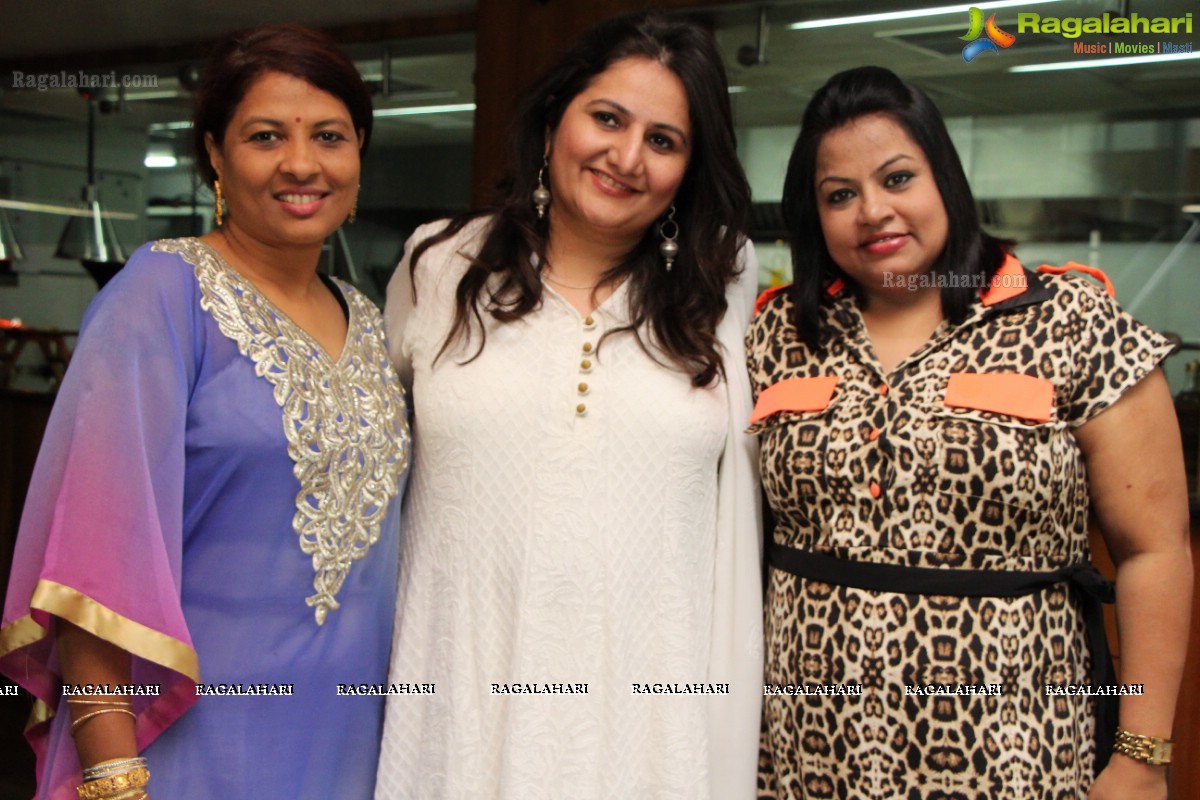 Sona Chatwani's Birthday Bash 2014