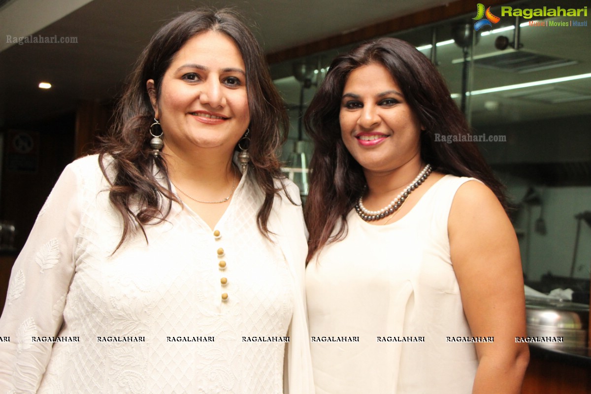 Sona Chatwani's Birthday Bash 2014