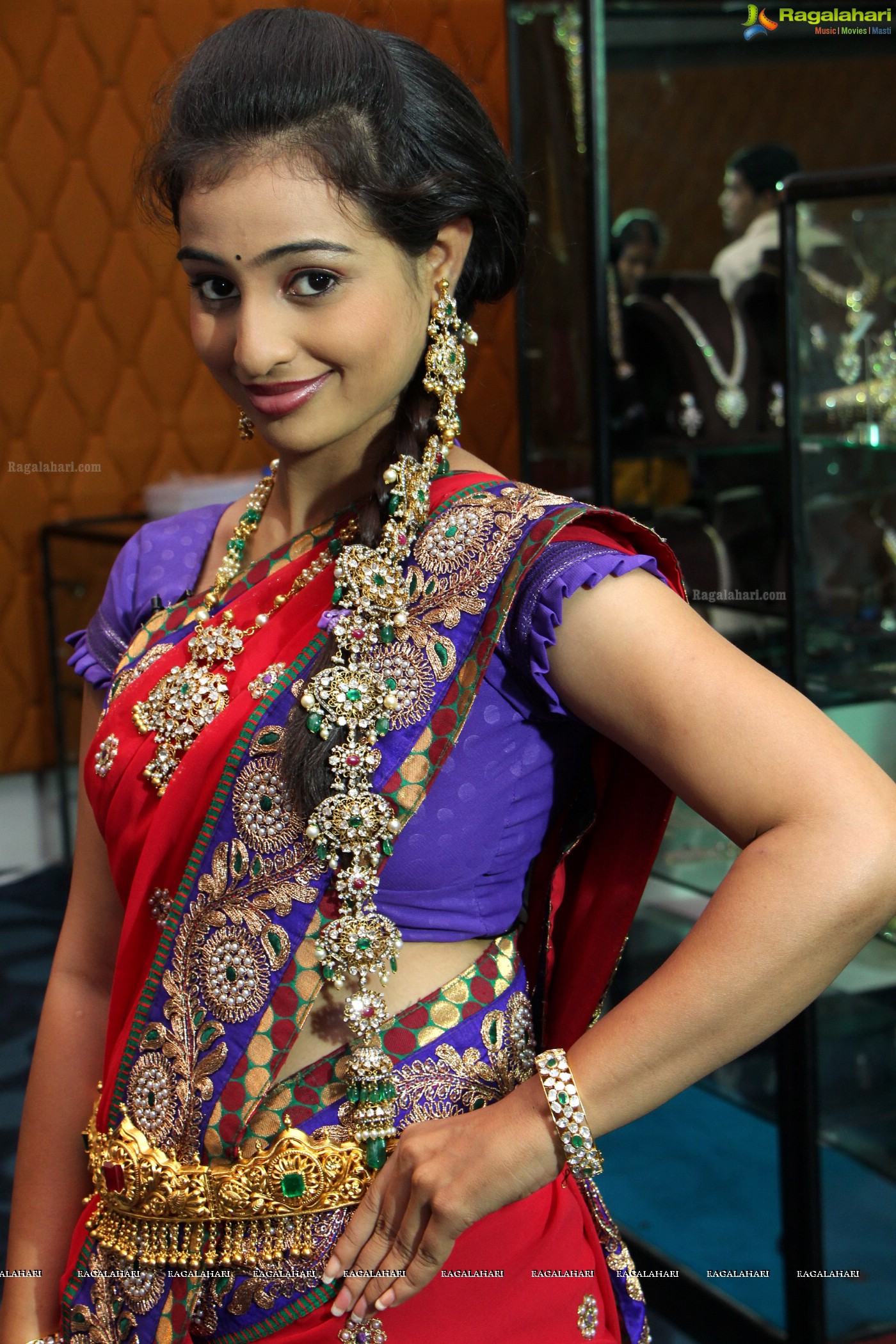 Vasundhara Diamond Roof - Wedding Jewellery Exhibition 2014 at Hotel Avasa, Hyderabad