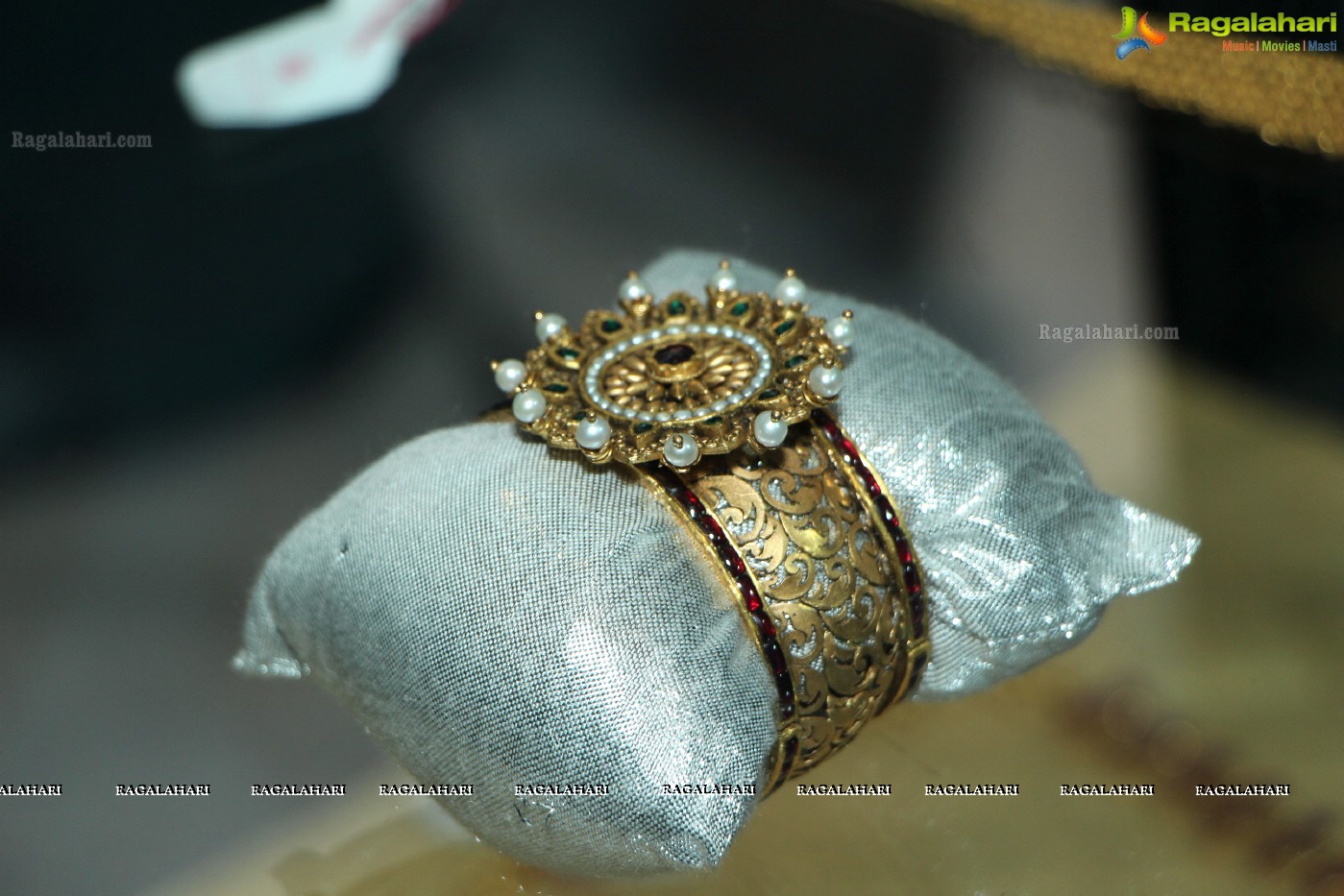 Vasundhara Diamond Roof - Wedding Jewellery Exhibition 2014 at Hotel Avasa, Hyderabad