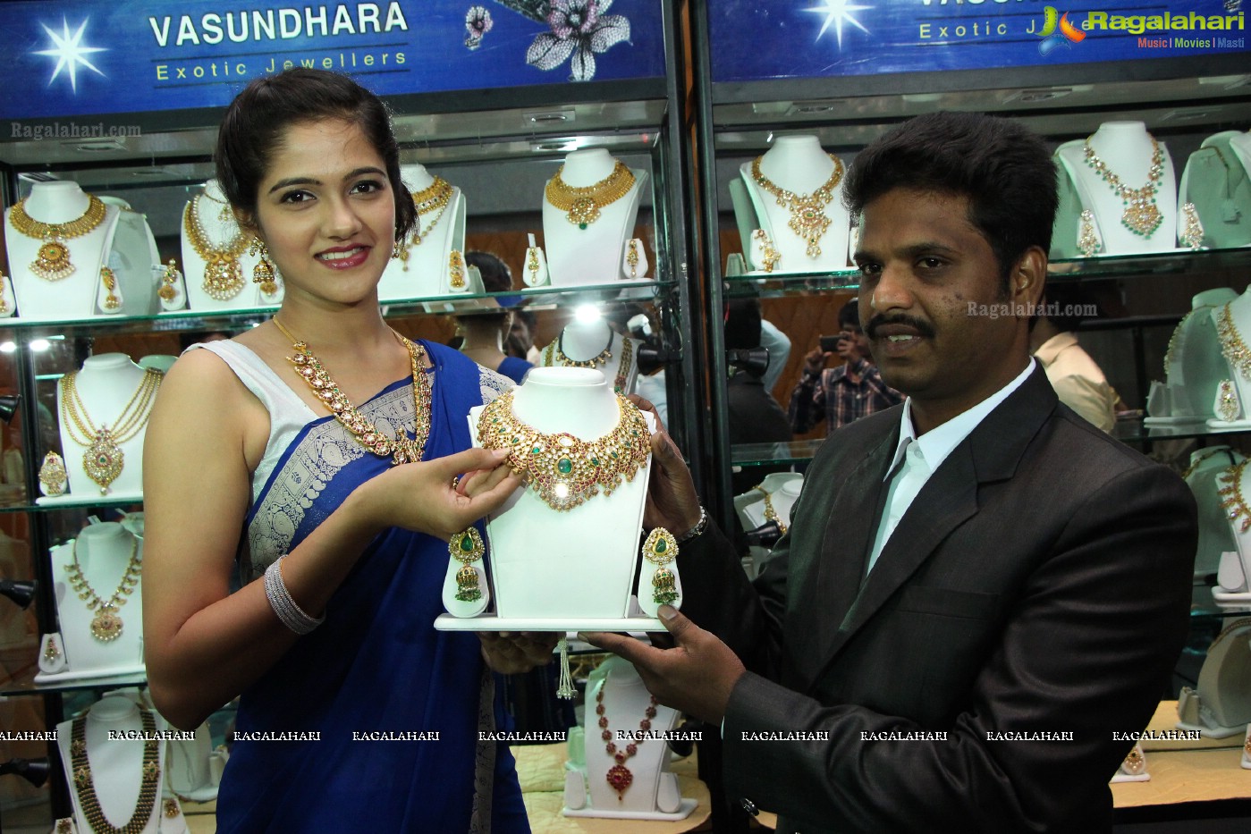 Vasundhara Diamond Roof - Wedding Jewellery Exhibition 2014 at Hotel Avasa, Hyderabad