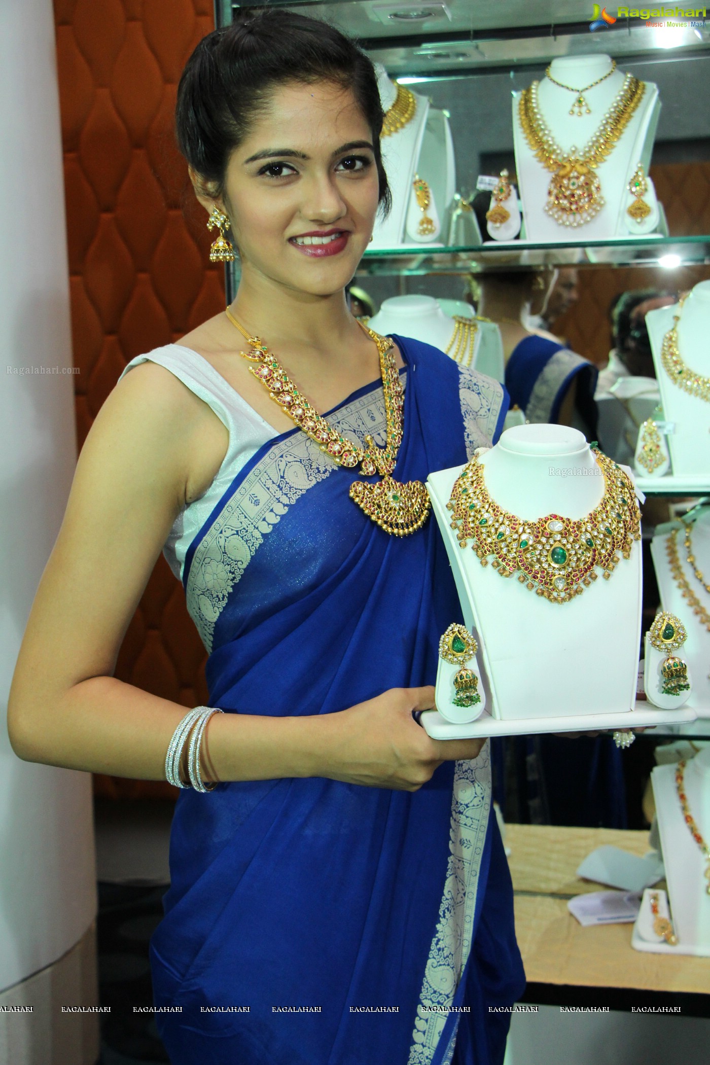 Vasundhara Diamond Roof - Wedding Jewellery Exhibition 2014 at Hotel Avasa, Hyderabad