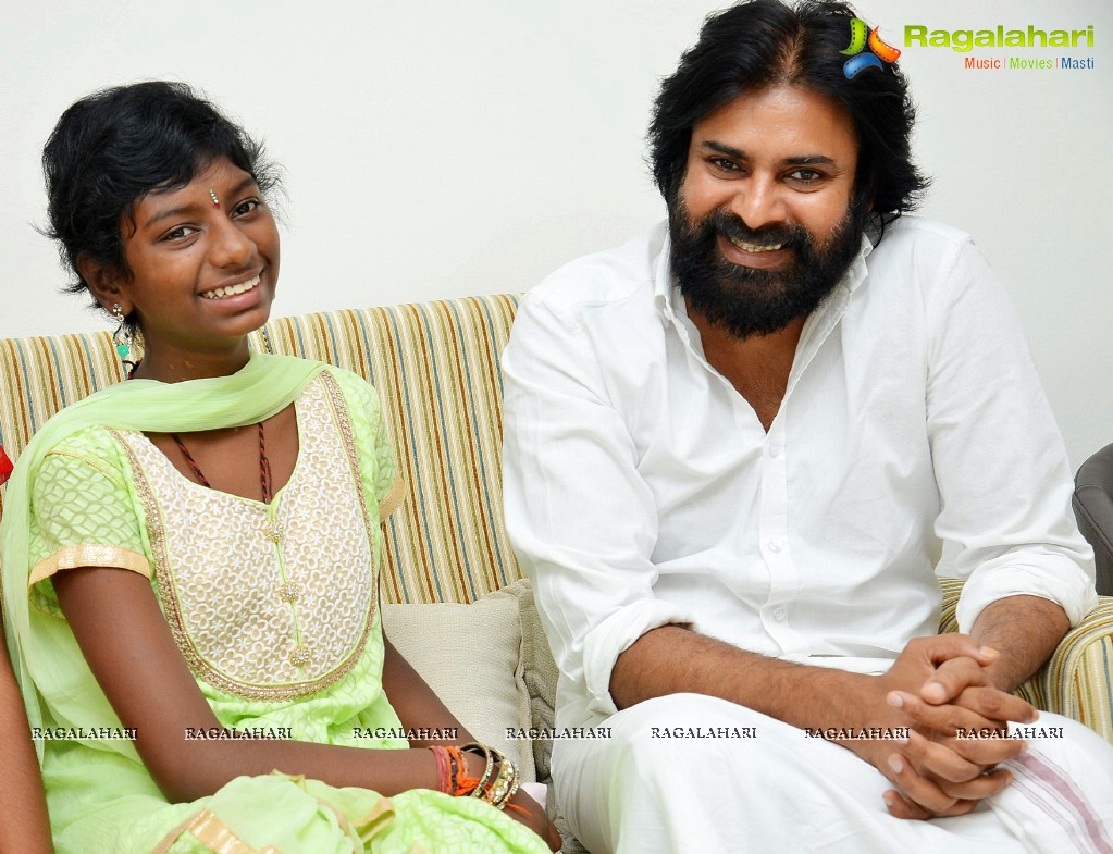 Pawan Kalyan meets Srija