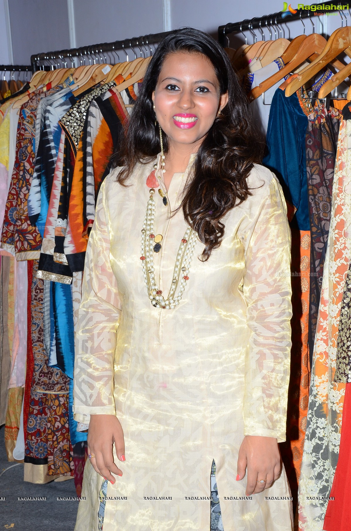 Alice Rosario inaugurates Akritti Elite The Day and Night Bazaar at The Park, Hyderabad